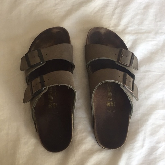 Birkenstock Shoes - Birkenstocks size 40